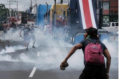 El presidente de Costa Rica critica a empresarios por reunirse con manifestantes - MarketData