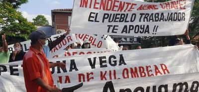 Manifestaciones a favor y en contra de intendente de Independencia - Nacionales - ABC Color
