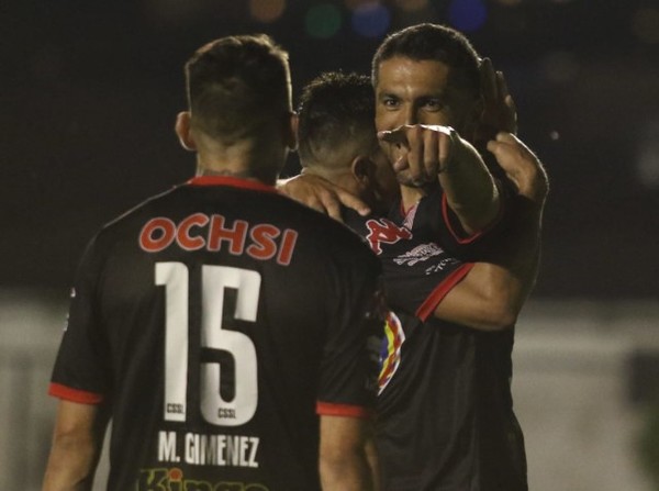 Arrancó con el pie derecho - APF