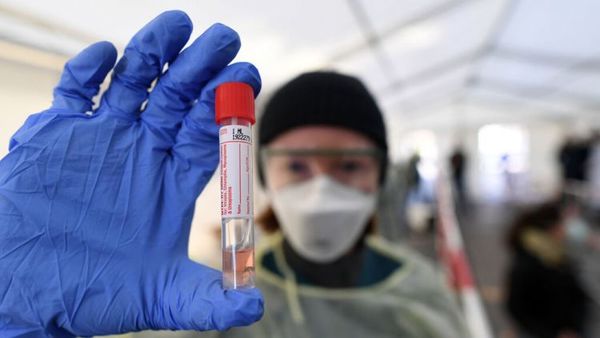Salud reporta 15 nuevas muertes y 886 nuevos casos confirmados de coronavirus