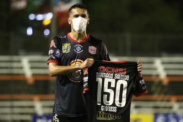 ¡Hombre récord! “Sasá” le dio la victoria a San Lorenzo con su gol 150 en el fútbol paraguayo - Megacadena — Últimas Noticias de Paraguay