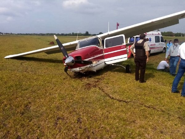 Ministra se recupera tras percance aéreo
