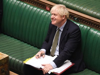 Reino Unido se debate entre Brexit a la australiana o a la canadiense