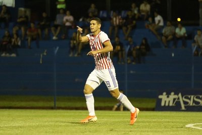 La condición de Cerro para fichar al delantero Sergio Bareiro