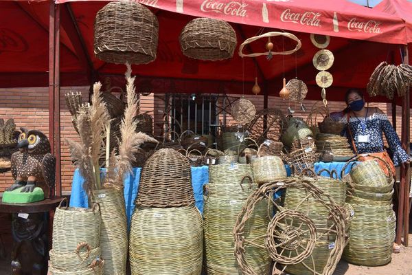 A través de ferias, buscan atraer a compradores en Caacupé - Nacionales - ABC Color