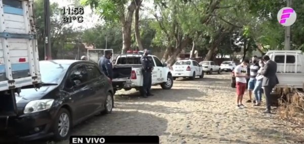 Lo tomaron de rehén y le llevaron su auto para luego abandonarlo sin chapa | Noticias Paraguay