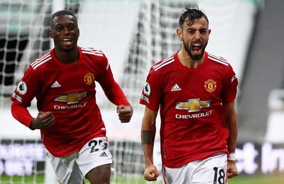Con Almirón en el último tramo, Newcastle cayó ante el Manchester