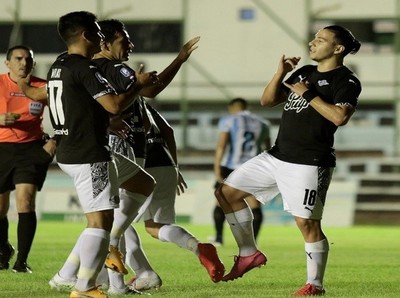 Festejo gumarelo en el Parque - APF