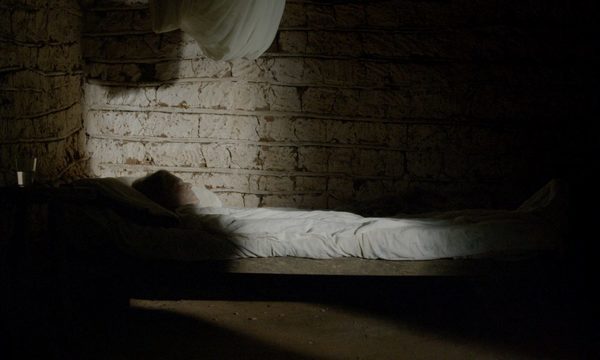 “La última tierra”, de Pablo Lamar, o la abdicación de la luz