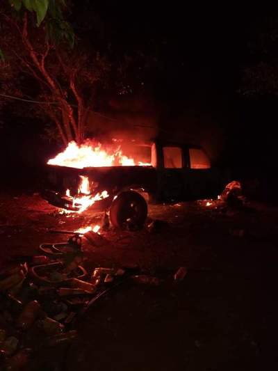 EXTRAÑO INCENDIO DE CAMIONETA EN SAN RAFAEL DEL PNÁ