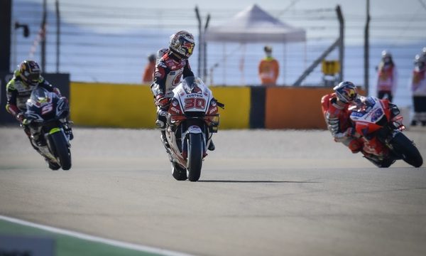 Quartararo supera una caída y consigue la pole en Aragón