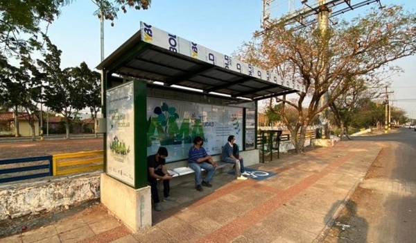 Anuncian instalación de 30 paradas de buses inclusivas y sustentables