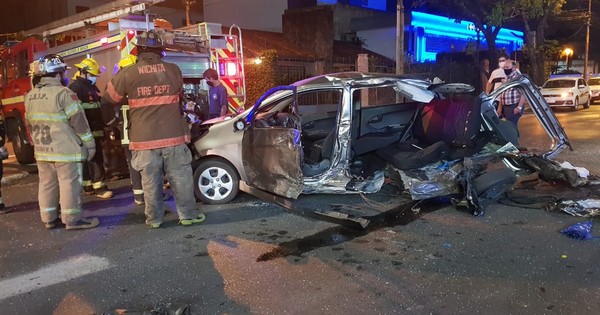 La Nación / Analizan cambiar ley para enviar a la cárcel a “borrachos” que ocasionan daños o muerte en accidentes