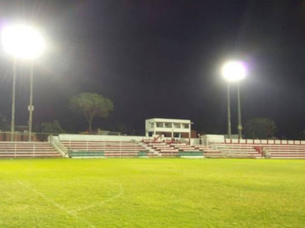 River Plate y 12 de Octubre se miden en los Jardines » Ñanduti