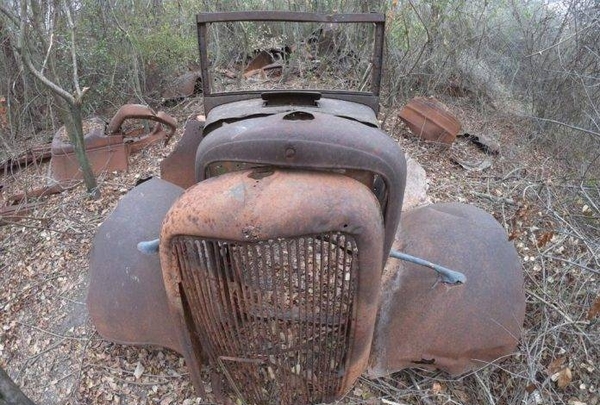 HOY / Restos de vehículos utilizados en Guerra del Chaco podrían ser declarados patrimonio cultural