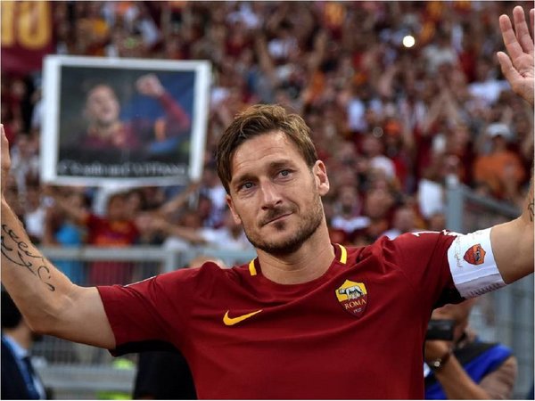 Presentan Me llamo Francesco Totti, cinta sobre el eterno capitán del Roma