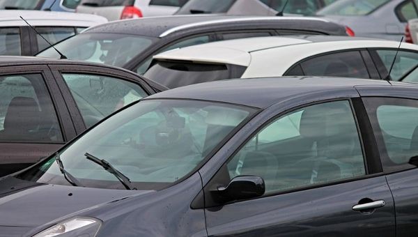 A pesar de caída, más de 17 mil vehículos livianos y camiones fueron importados en setiembre