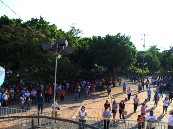 Católicos ya acuden a Caacupé y se producen peligrosas aglomeraciones