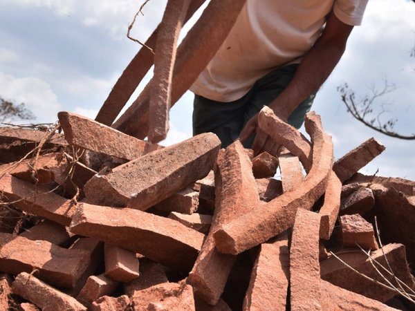 Alertan sobre utilización de piedras de gran valor patrimonial en ripios