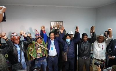 HOY / Elecciones en Bolivia: Jeanine Añez reconoce victoria del socialismo