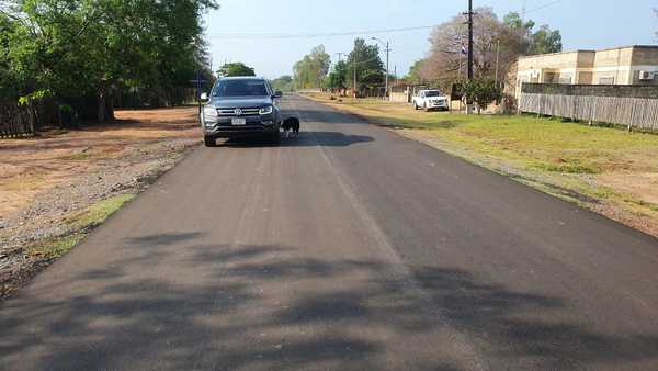 Las calles de Paso Barreto, con su primera capa asfáltica