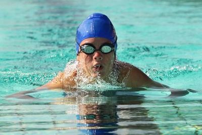 Harvard dice que la natación es el mejor ejercicio para reducir el estrés