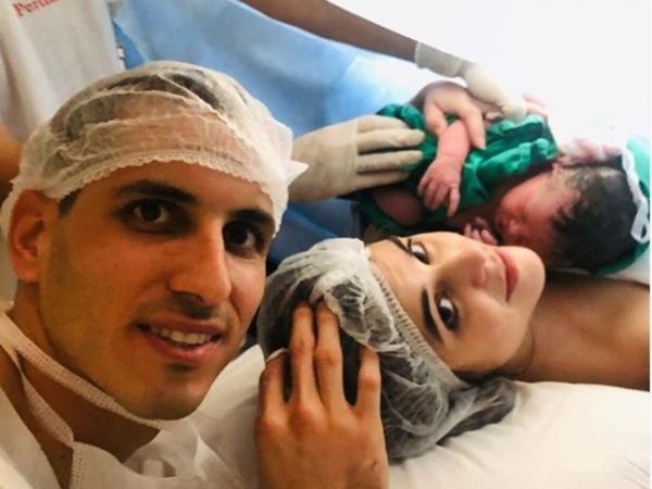 Al son de Galopera, "Gatito" Fernández recibió a su hija Rafaella