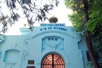 Roban urnas funerarias de dos expresidentes liberales de la República - ADN Paraguayo
