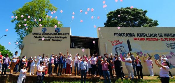 A 4 meses de su funcionamiento, pabellón oncológico asiste a 50 pacientes con cáncer de mama  - ABC en el Este - ABC Color