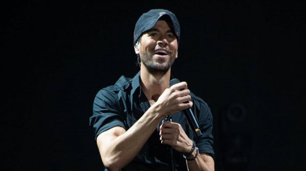 Enrique Iglesias es escogido como el Billboard Top Artist of All Time