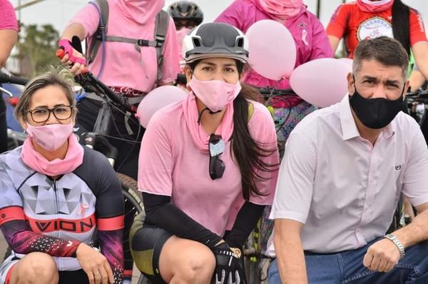 Octubre Rosa: Paseo ciclístico por la vida en Pedro Juan Caballero