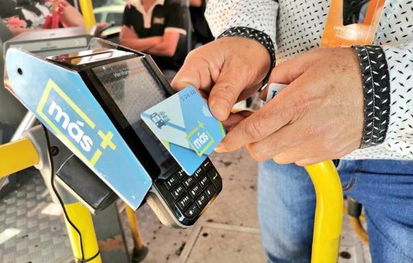 Choferes de transporte público temen quedar sin trabajo por problemas con billetaje