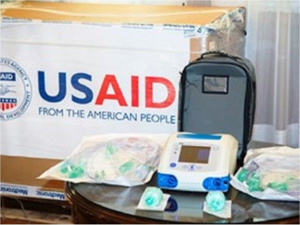 Gobierno formaliza entrega de donación de 30 respiradores de EEUU