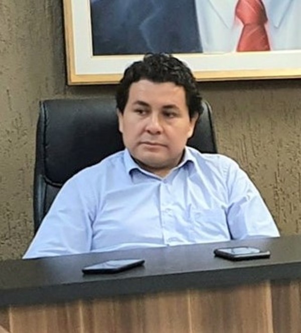 PRESIONADO administrador de ADUANA de CDE denuncia ESQUEMA de COIMAS que EL maneja