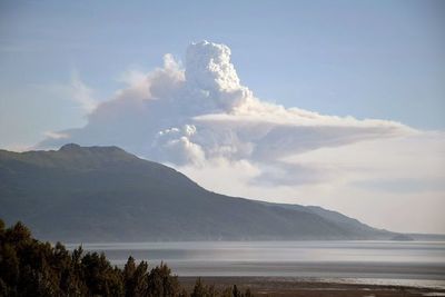 Pequeñas olas en Alaska tras alerta de tsunami por fuerte sismo - Mundo - ABC Color