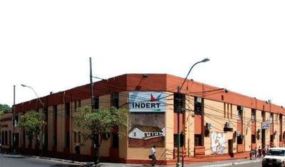 Ejecutivo destituye a titular del Indert y designa encargada de despacho