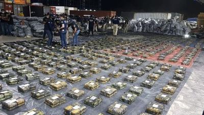 Histórica incautación de cocaína: unos 2 mil 500 kilos en un contenedor, de 6 requisados