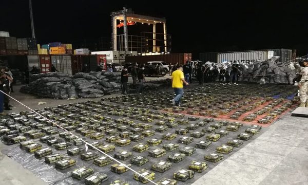 Descubren más de 2.000 kilos de droga en puerto privado