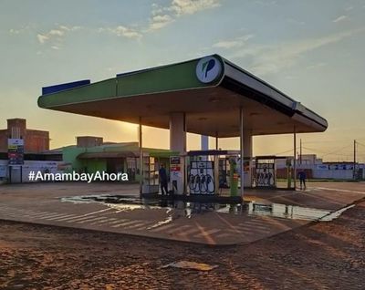 Denuncian ordeñe de unos mil litros de combustible