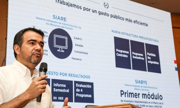 Cobra fuerza el nombre de Óscar LLamosas para Hacienda