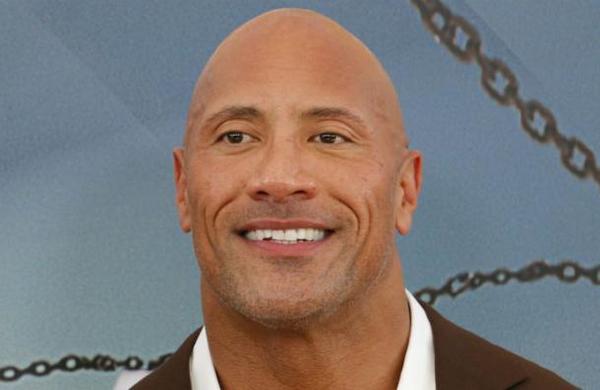 Dwayne Johnson comparte una foto del recuerdo y lo comparan con Bruno Mars - C9N