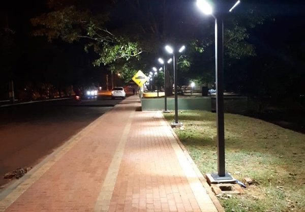Realizan pruebas de iluminación del parque Independencia en Franco – Diario TNPRESS