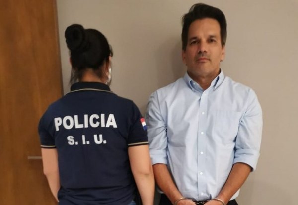 Crónica / Detienen a ména de exmodelo. Figura como dueño de feroz cargamento de cocaína