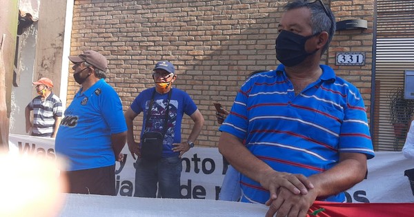 La Nación / Quinieleros se movilizan a favor y en contra de Conajzar