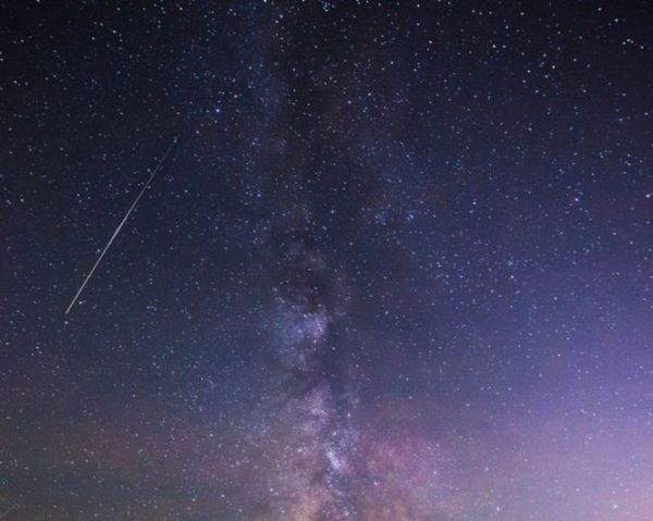 Anuncian lluvia de meteoros para esta noche