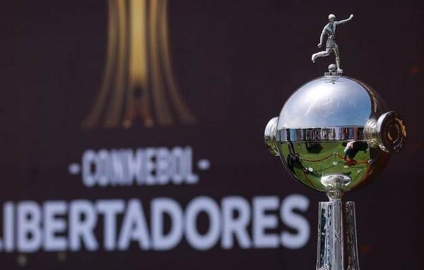 Olimpia recibe a Delfín en busca de un pase a octavos de la Libertadores