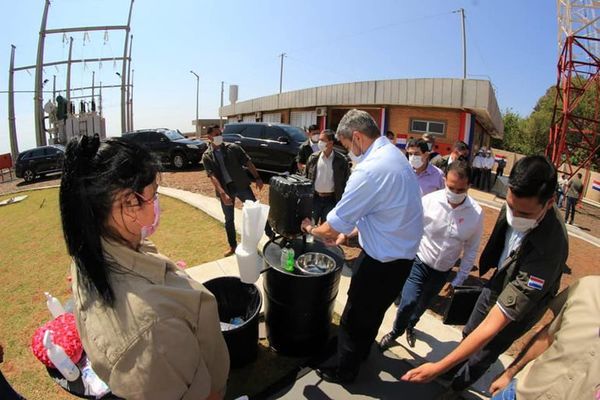 Abdo Benítez concluye su gira en el Este  - ABC en el Este - ABC Color