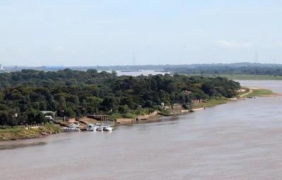 Tras lluvias, río Paraguay registra una pequeña crecida
