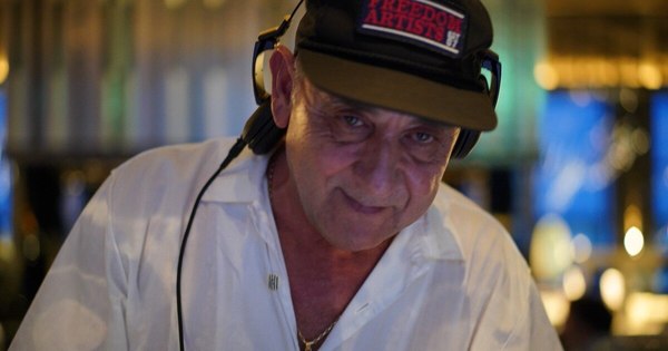 La Nación / Fallece el DJ José Padilla, icono de la fiesta de Ibiza