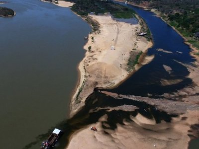 Se imponen aguas turbias y   algas tóxicas en área de isla San Francisco